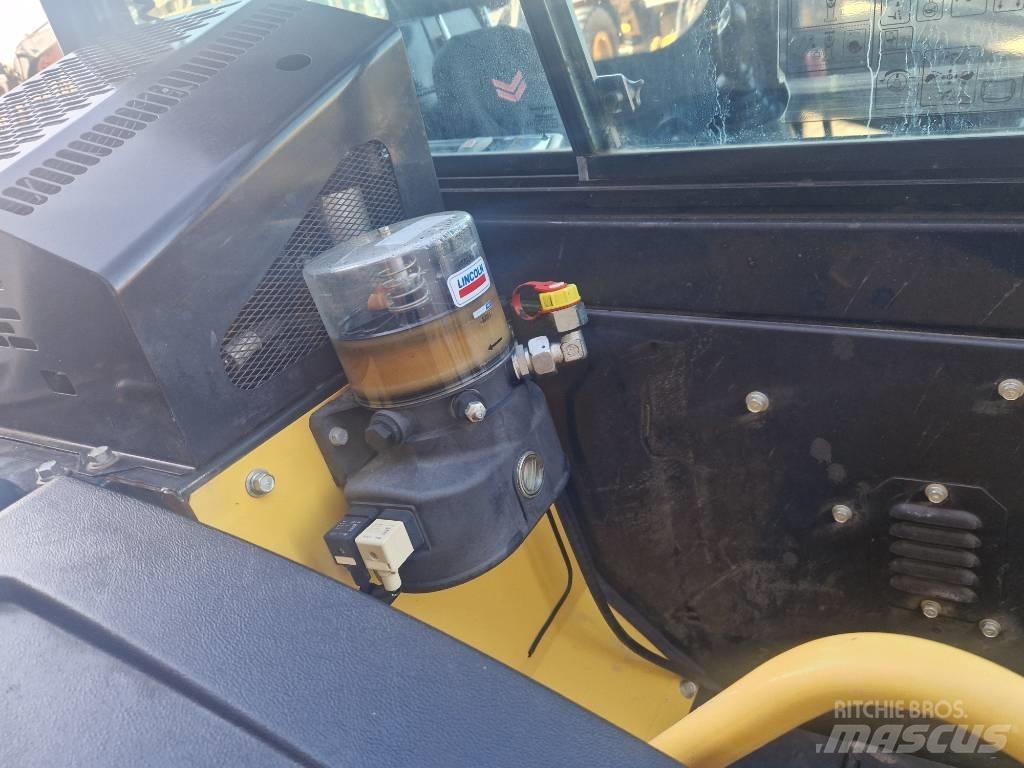 Yanmar VIO80 Bagri goseničarji