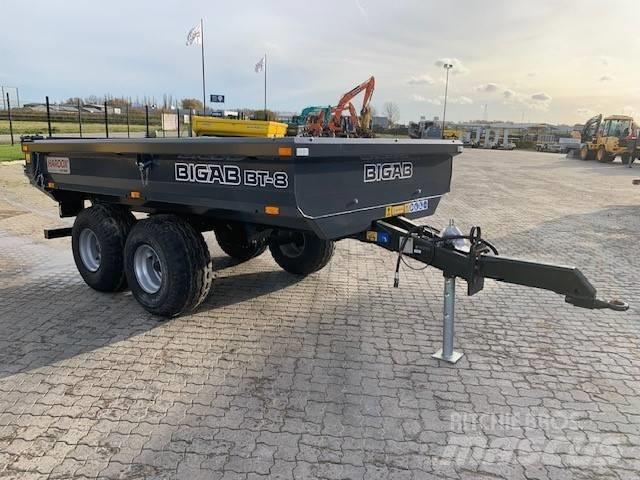 Bigab T8 vagn Bagri na kolesih