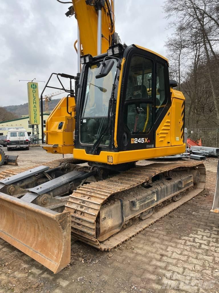 JCB 245 XR Bagri goseničarji