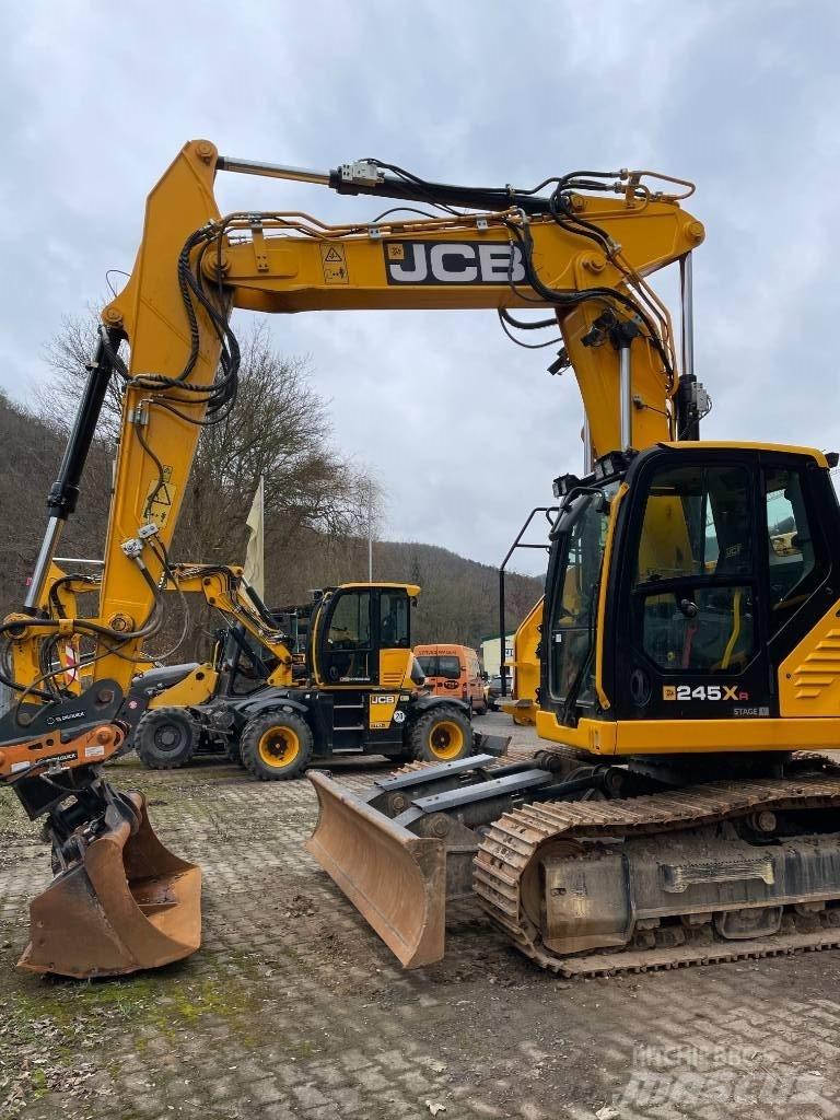 JCB 245 XR Bagri goseničarji