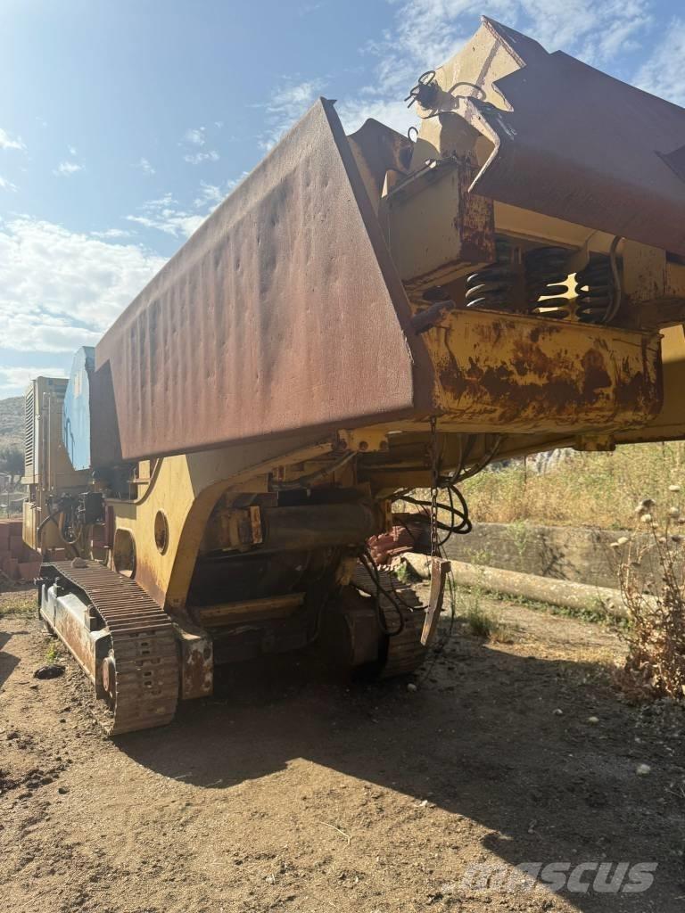 OM APOLLO Stroji za betonsko galanterijo