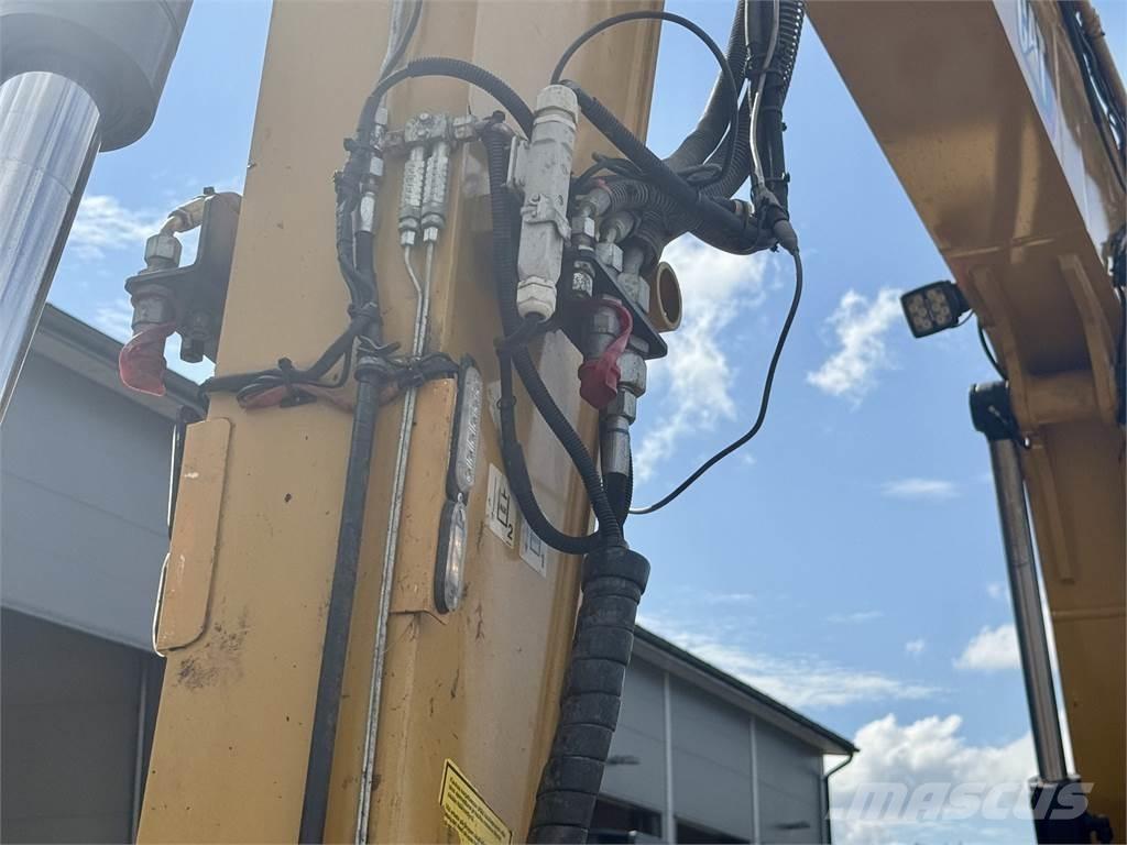 CAT 310 Midi bagri 7t – 12t