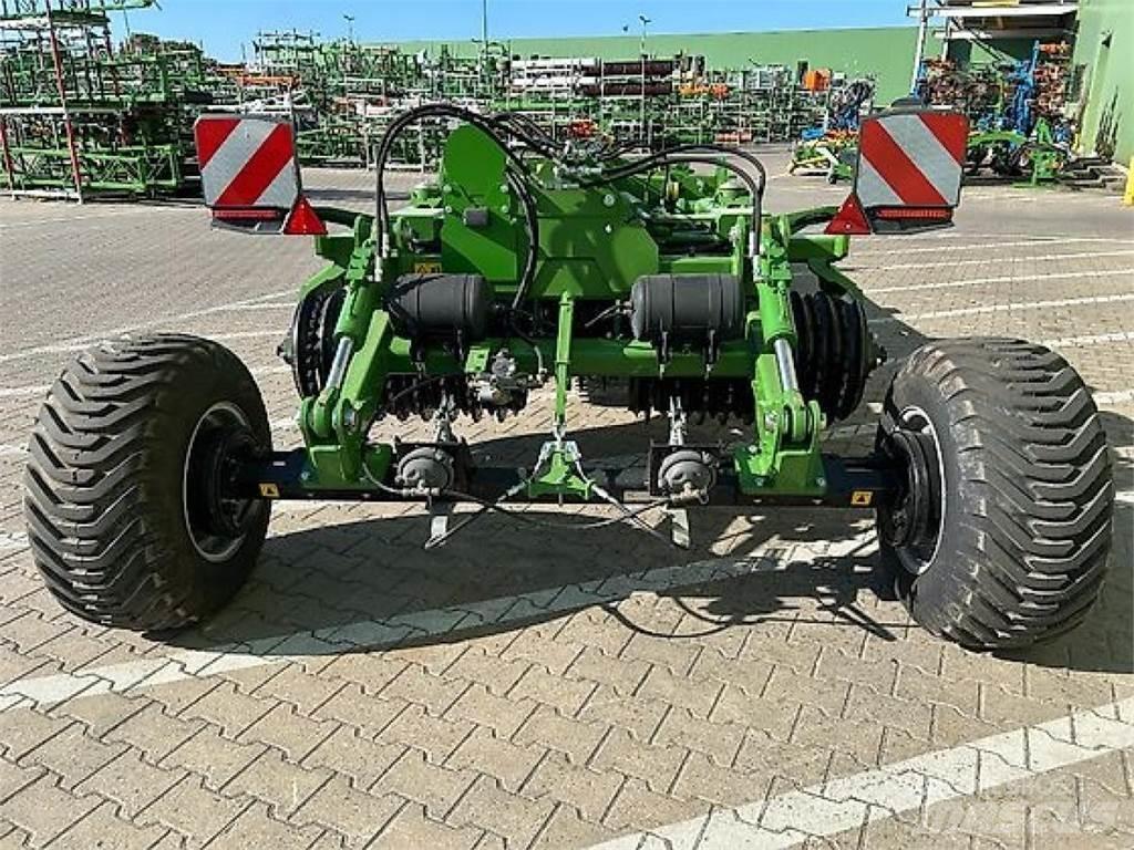 Amazone AW 12200 Valjarji