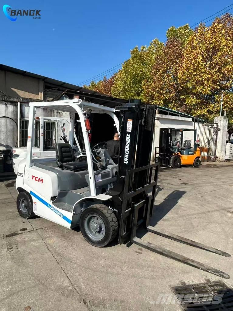 TCM FD25T3C Dizelski viličarji