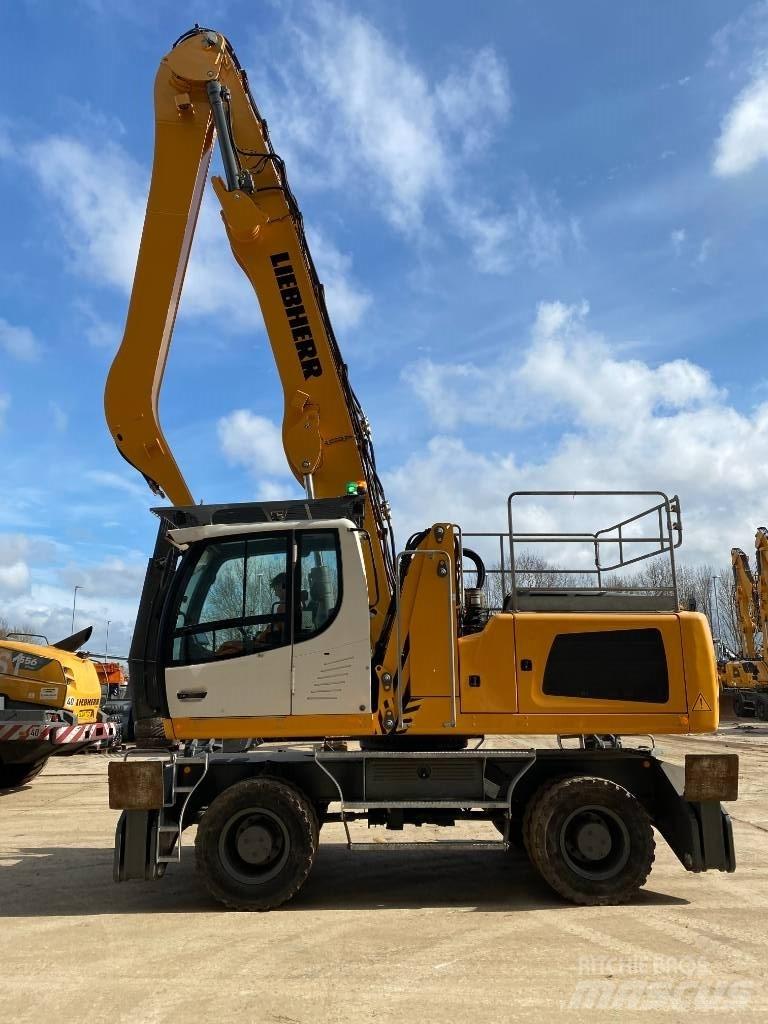 Liebherr LH 30 M Bagri za prekladanje primarnih/sekundarnih surovin