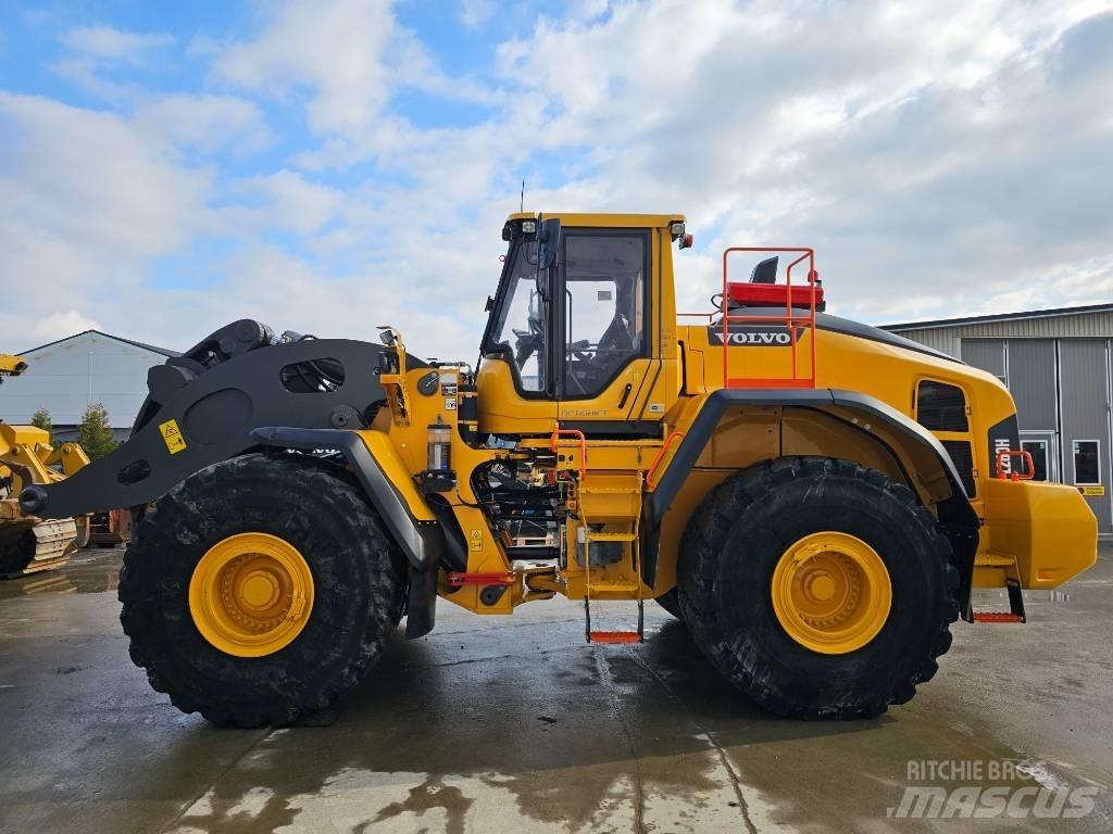 Volvo L260H Kolesni nakladalci