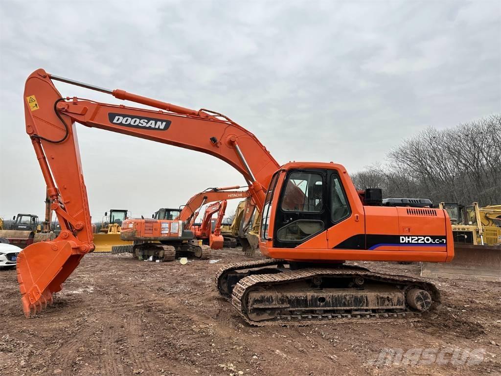 Doosan DH220-7 Bagri goseničarji