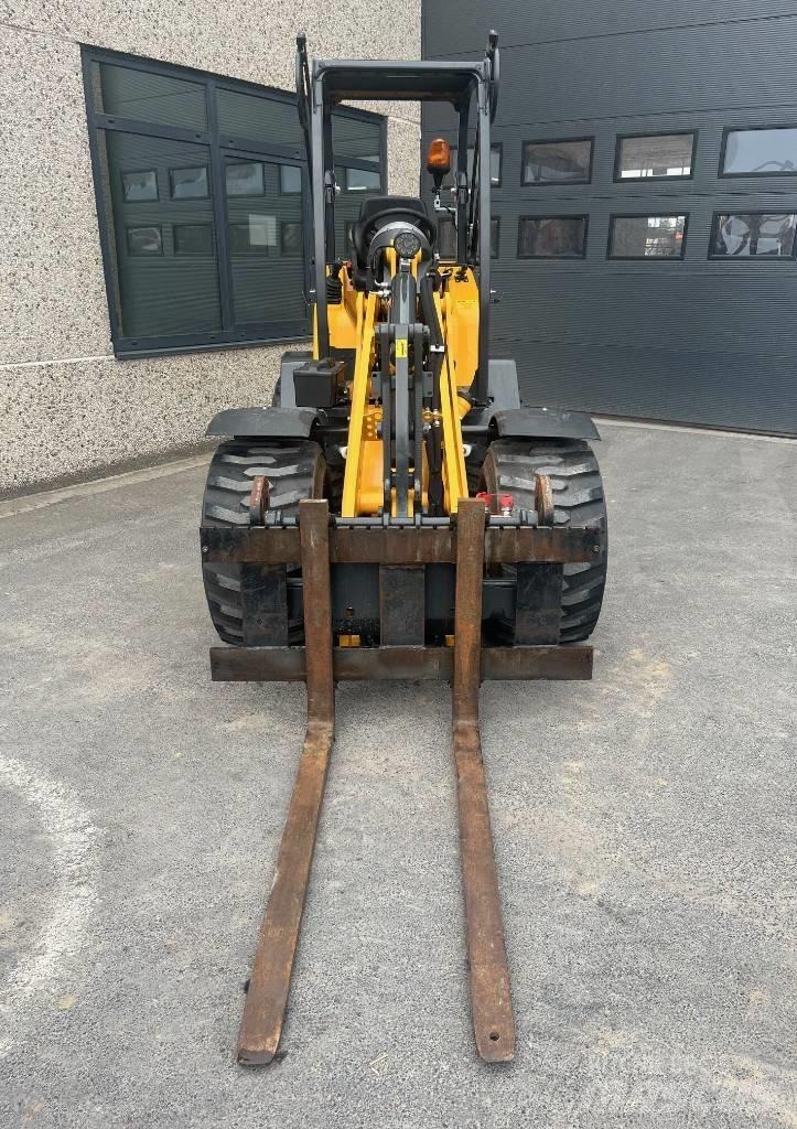 Schäffer 2445S Mini nakladalci