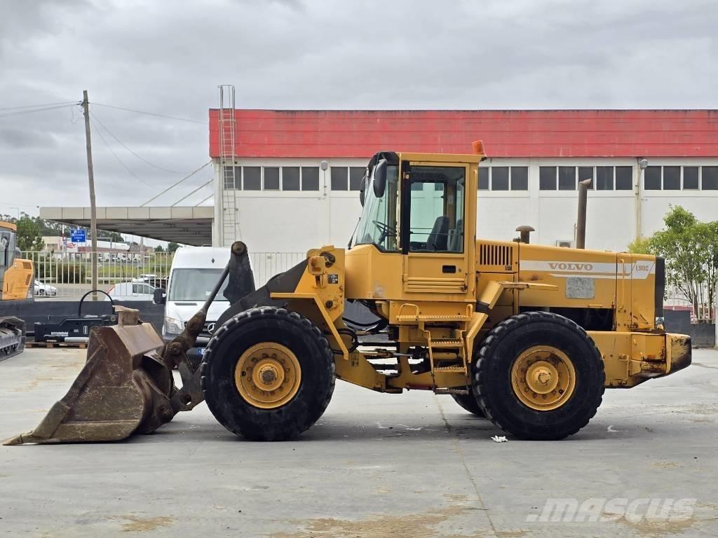 Volvo L 90 C Kolesni nakladalci