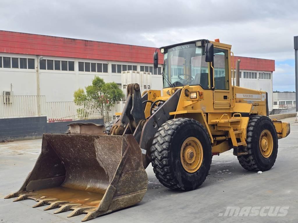 Volvo L 90 C Kolesni nakladalci