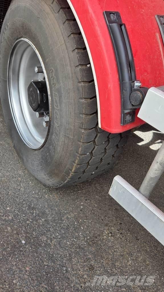  LAURINAHO SIIRTOTELI Polprikolice prekucniki - kiper