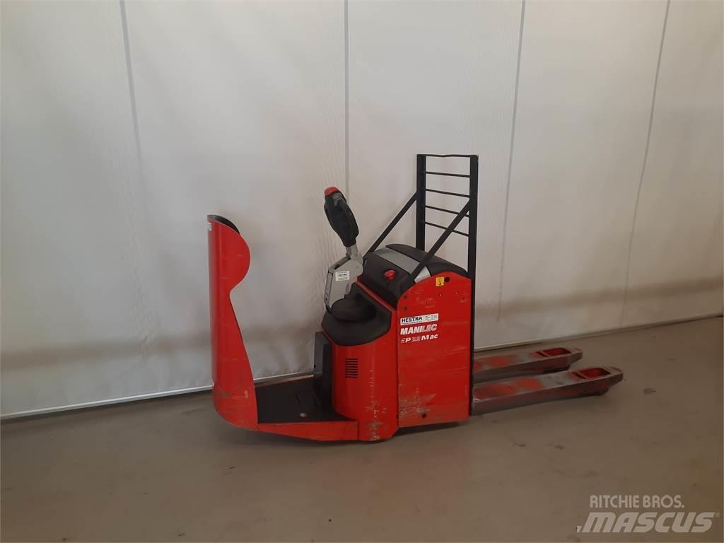 Manitou EP22M PFF Električni nizko dvižni viličar s stojiščem