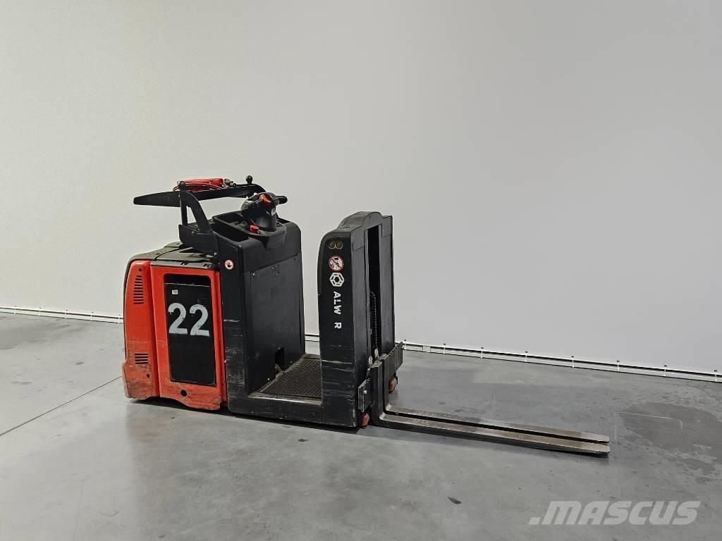 Linde V08 Srednje dvižni komisionirni viličar