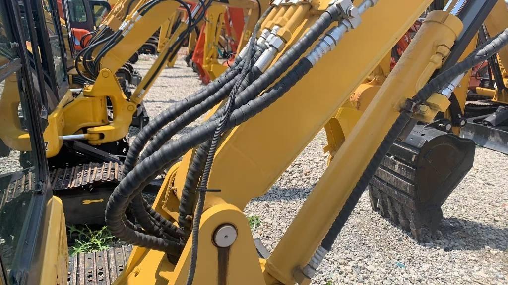 Komatsu PC 55 MR Bagri goseničarji