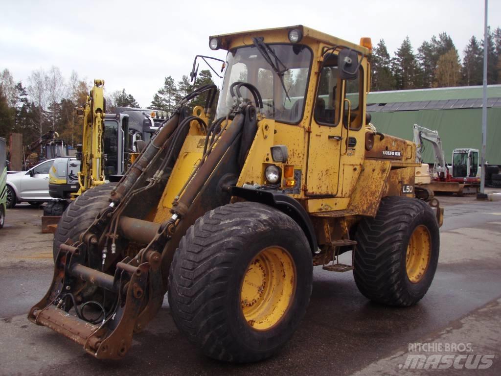 Volvo BM L 50 Kolesni nakladalci