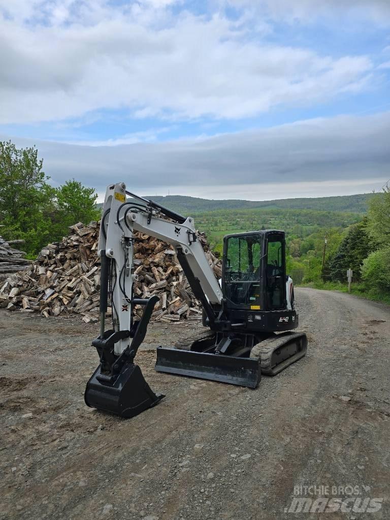 Bobcat E 42 Mini bagri <7t