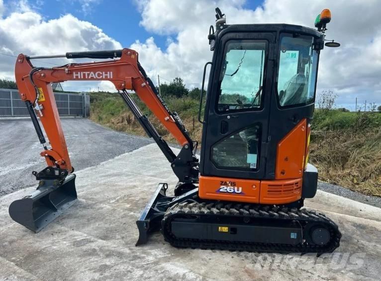 Hitachi Zaxis 26 U Mini bagri <7t