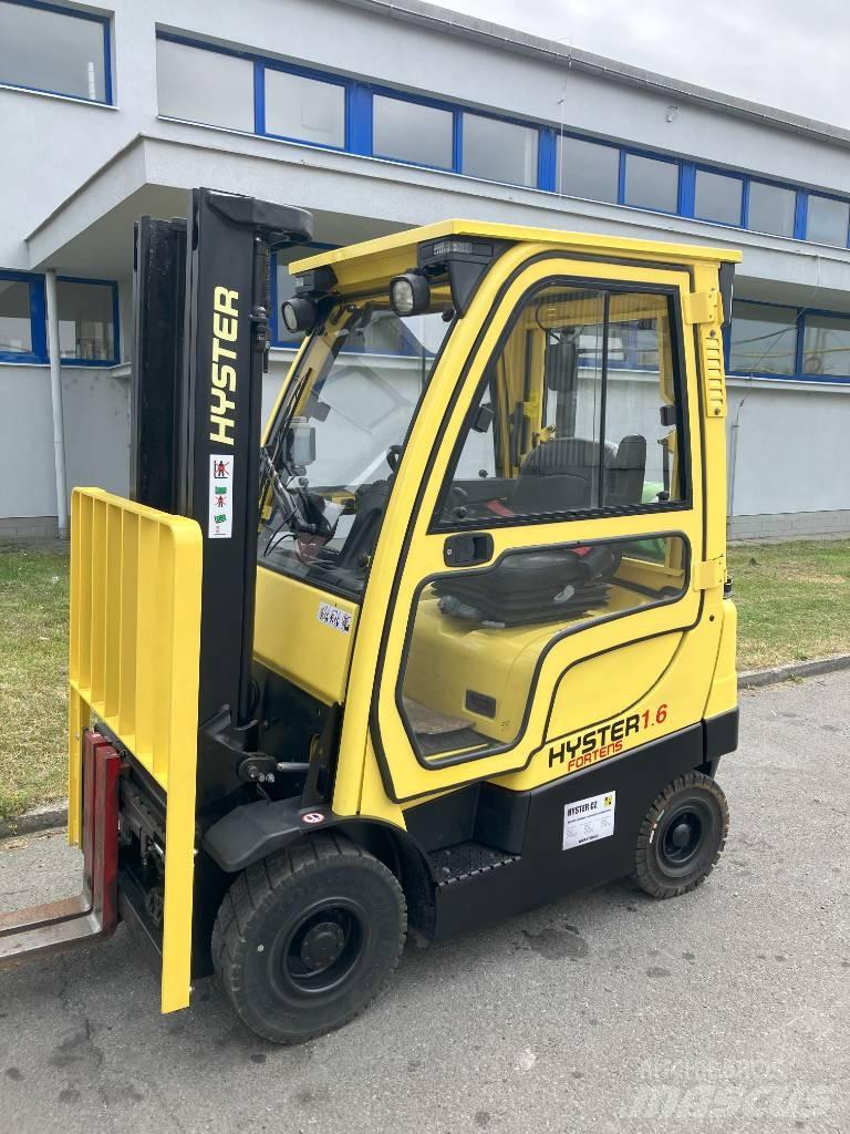 Hyster H1.6FT Plinski viličarji