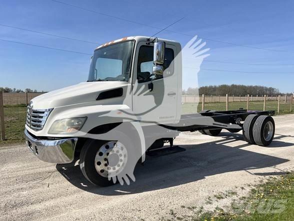 Hino 238 Tovornjaki-šasije