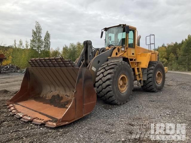 Volvo L 220 E Kolesni nakladalci