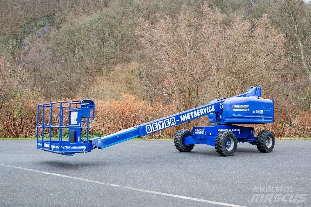 Genie S 40 Teleskopske dvižne ploščadi