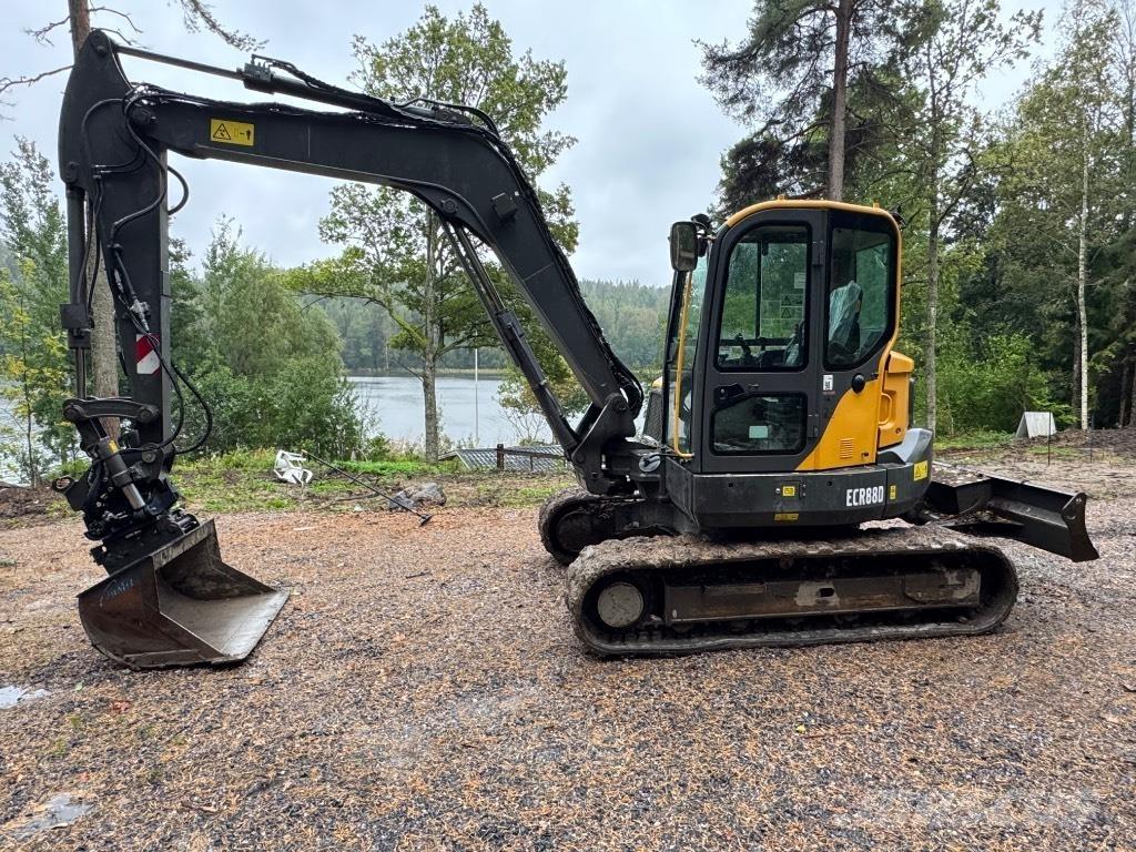 Volvo ECR 88 D Midi bagri 7t – 12t