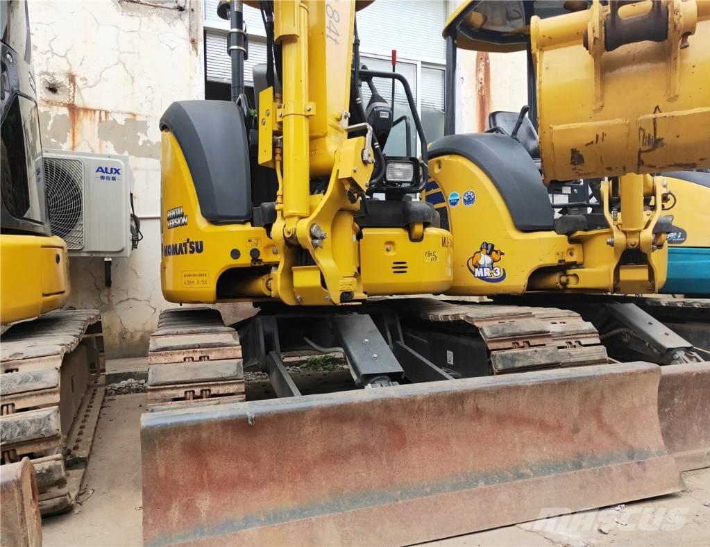 Komatsu PC30MR-5 Mini bagri <7t