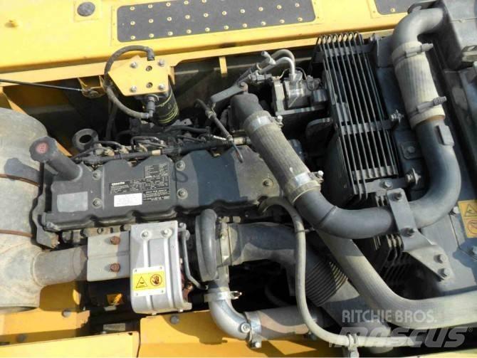 Komatsu pc200-8 Bagri goseničarji