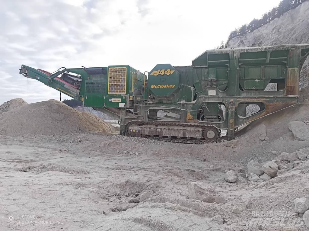 McCloskey J44 Drobilci