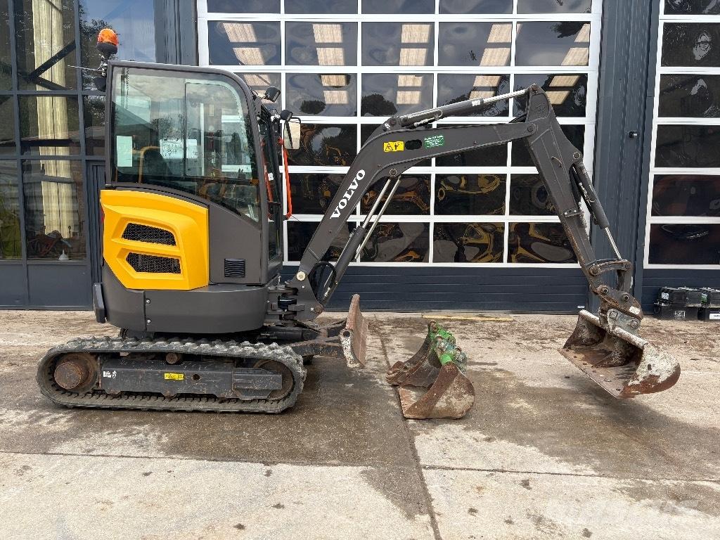 Volvo ECR 25 D Mini bagri <7t
