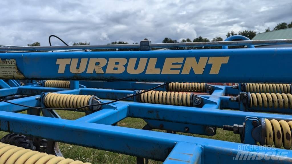 Farmet Turbulent Kultivatorji