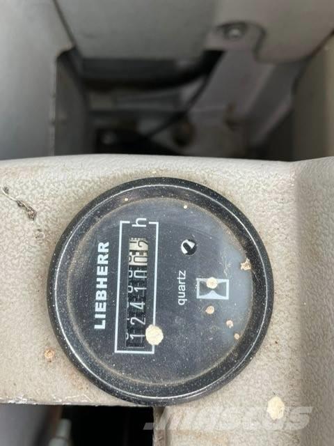 Liebherr A954 C HD Bagri za prekladanje primarnih/sekundarnih surovin