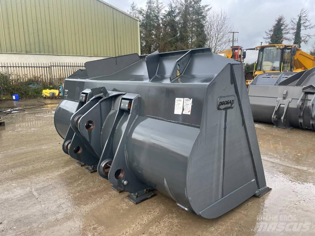 Doosan DL550 bucket Žlice