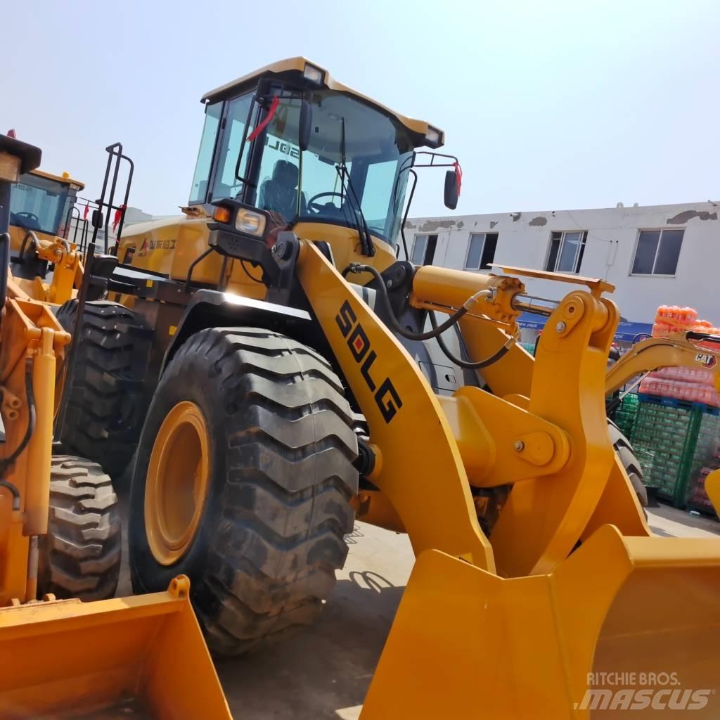 SDLG LG 958 F Kolesni nakladalci