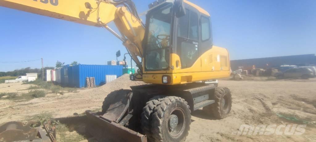Komatsu PW 140-7 Bagri na kolesih
