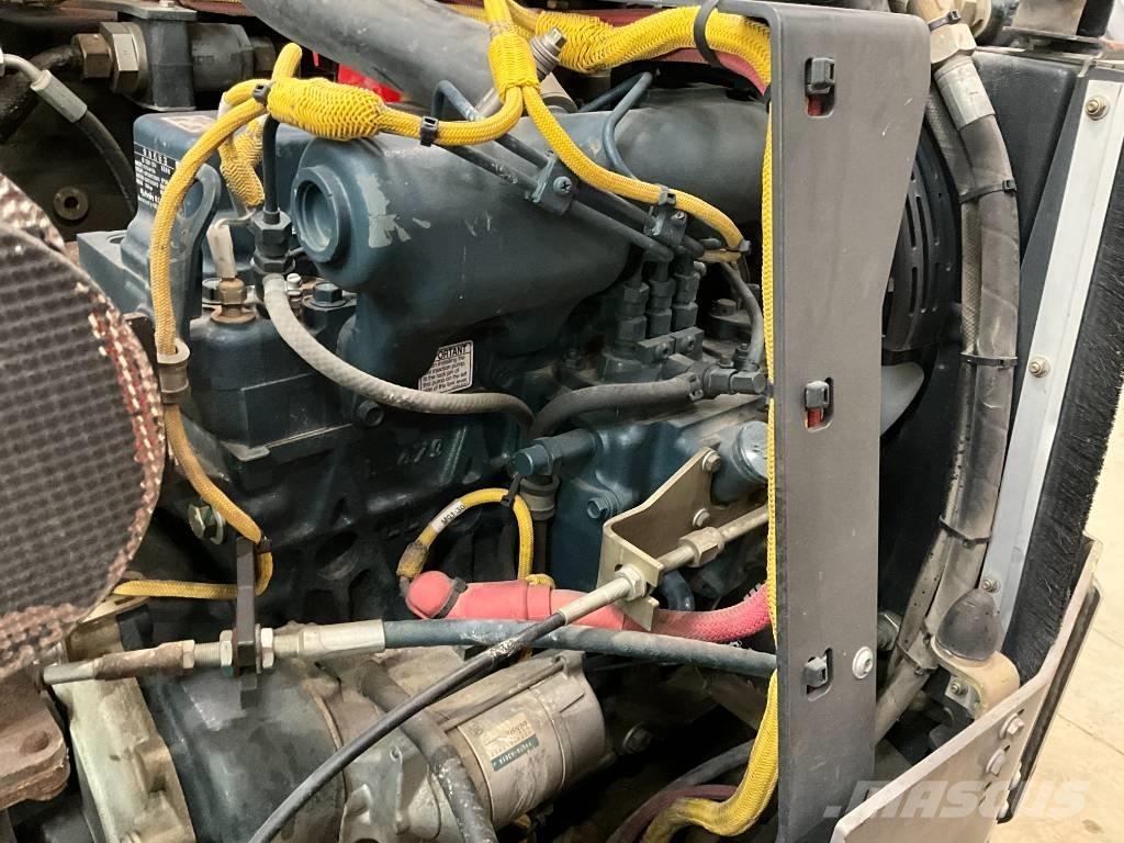 Bomag BW 100 AD-5 Dvojni valjarji