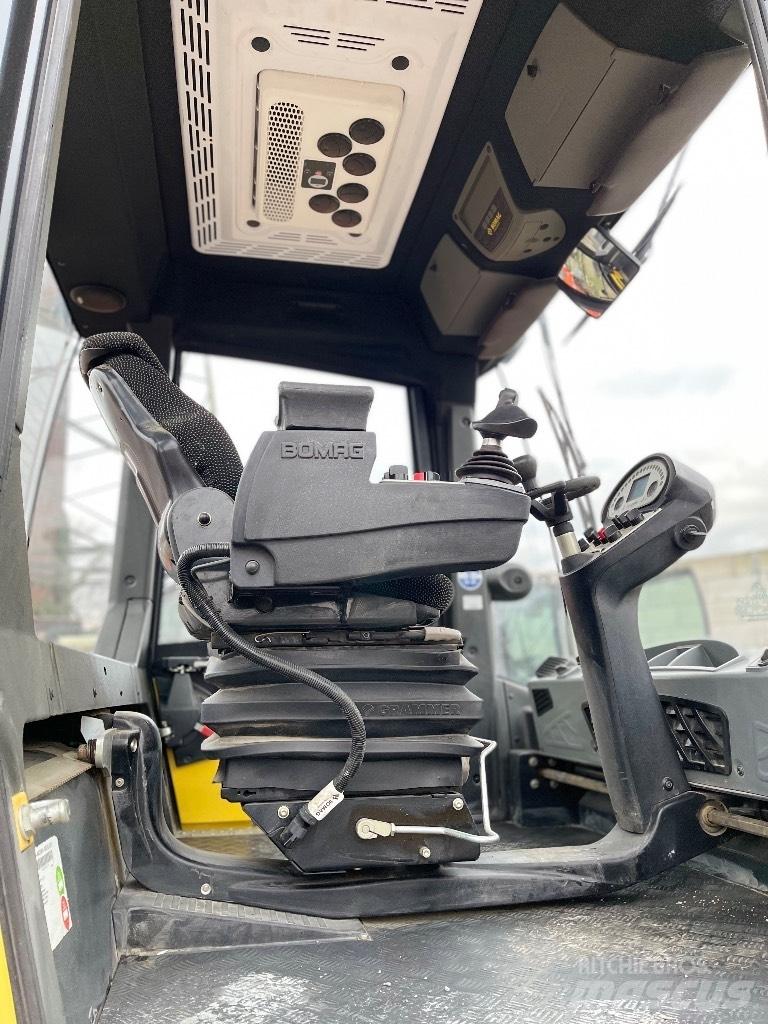 Bomag 161AD-5 Dvojni valjarji