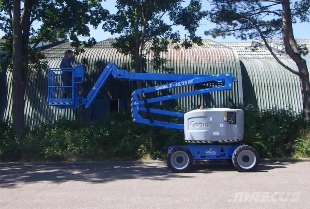 Genie Z45/25JRT Zglobne dvižne ploščadi
