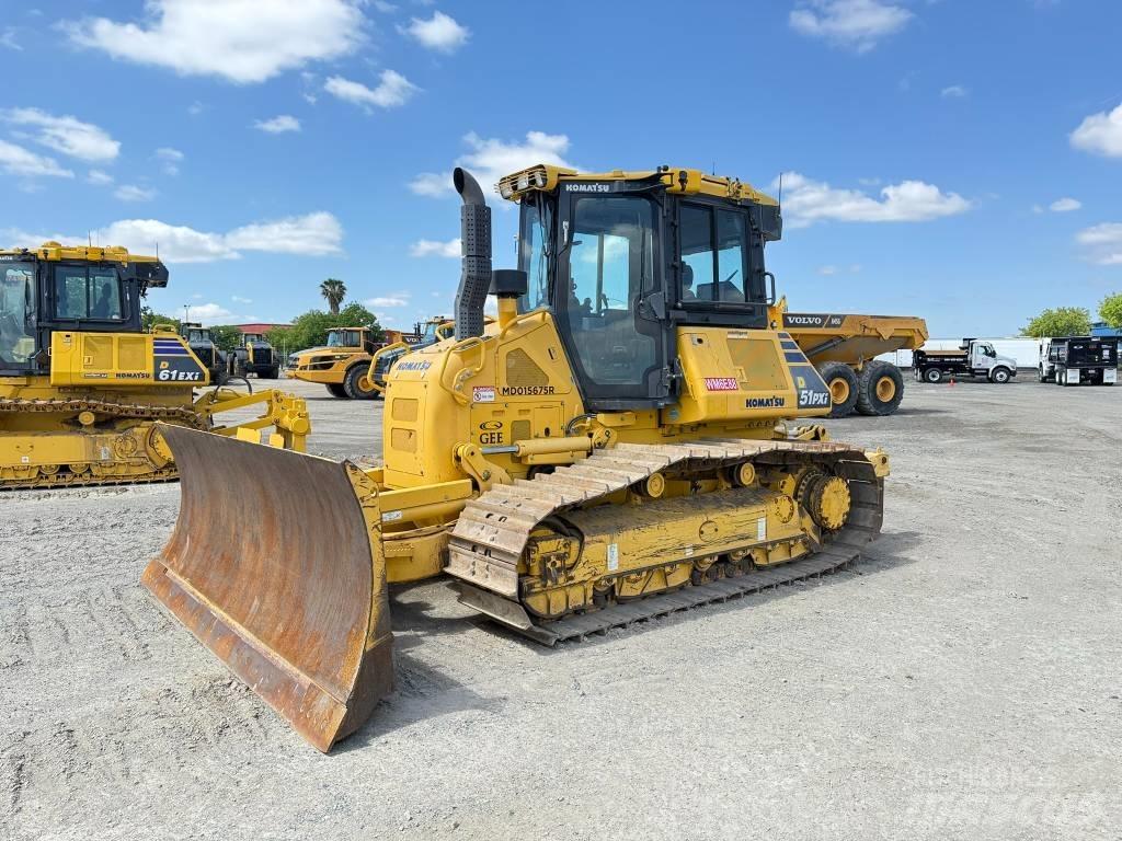 Komatsu D51PXi-24 Buldožerji goseničarji