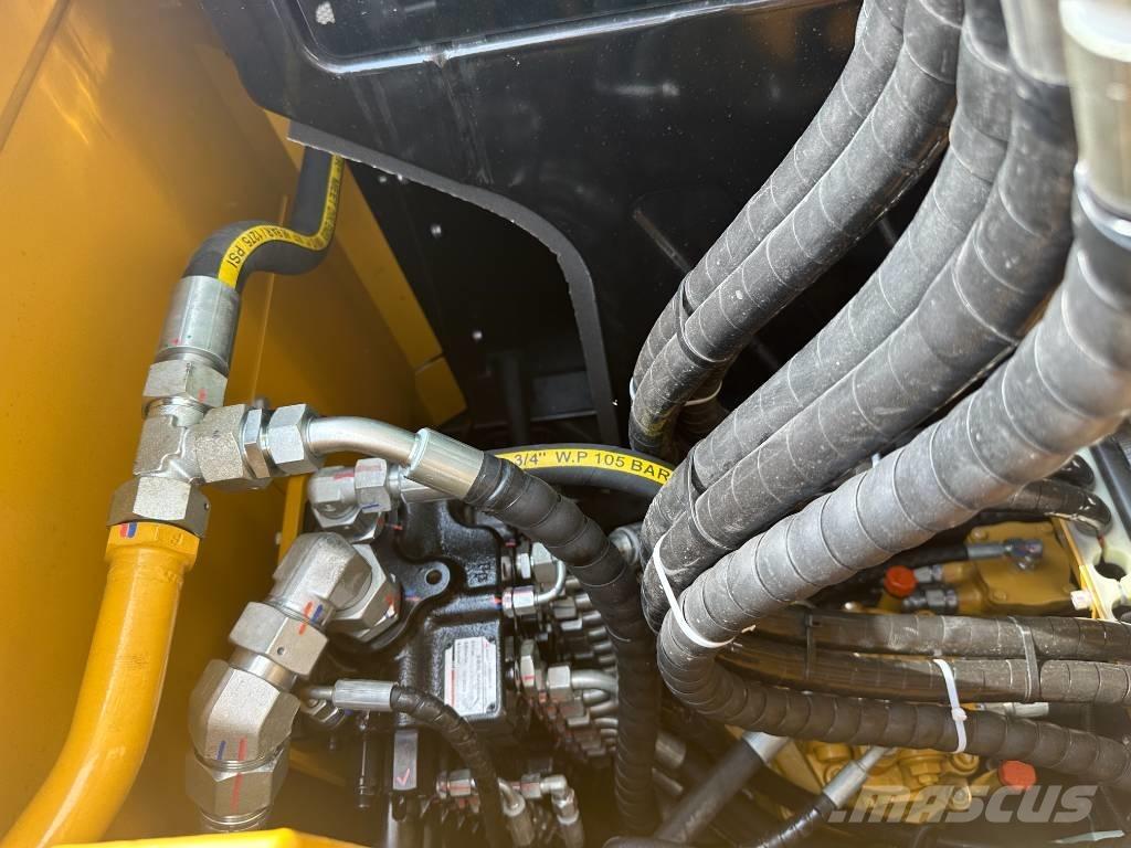 Sany SY75C Bagri goseničarji