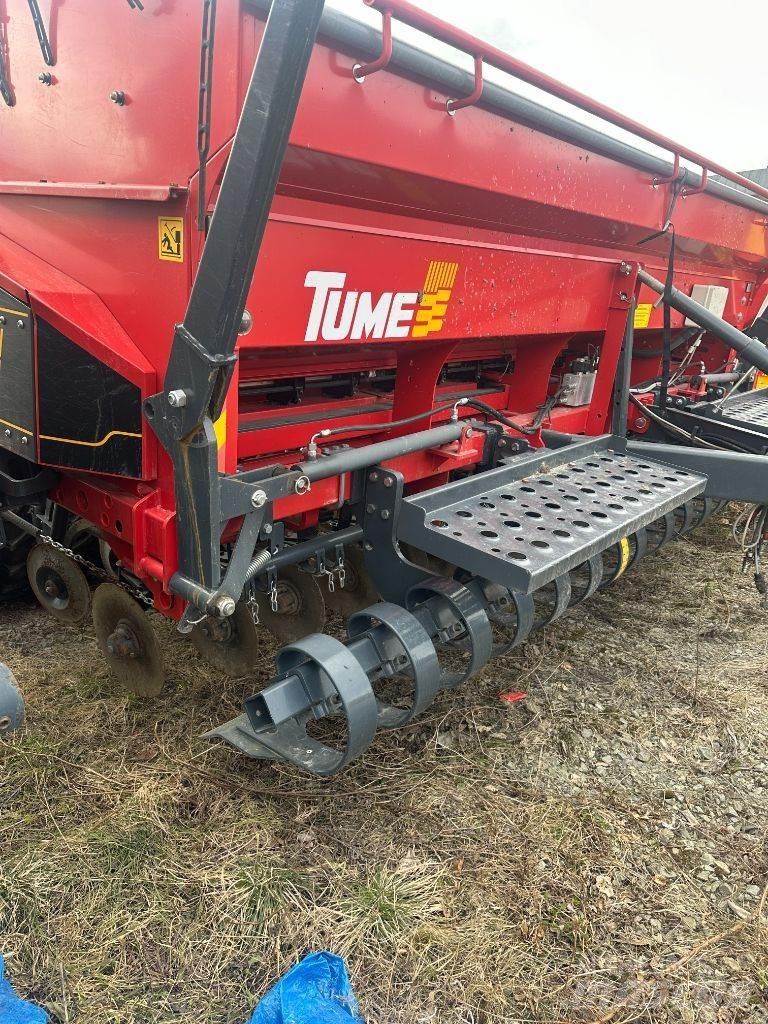 Tume HKL4000 Sejalnice
