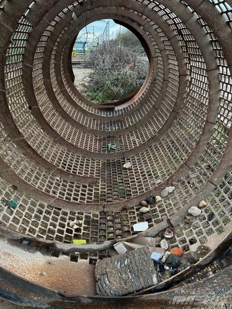 Doppstadt 518 Drum Rezervni deli za opremo za kamnolome, ravnanje z odpadki in recikliranje
