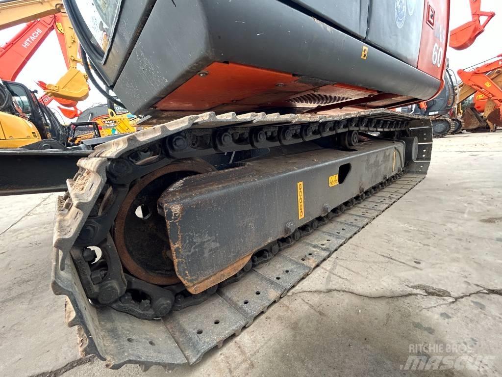Hitachi ZX 60 Bagri goseničarji