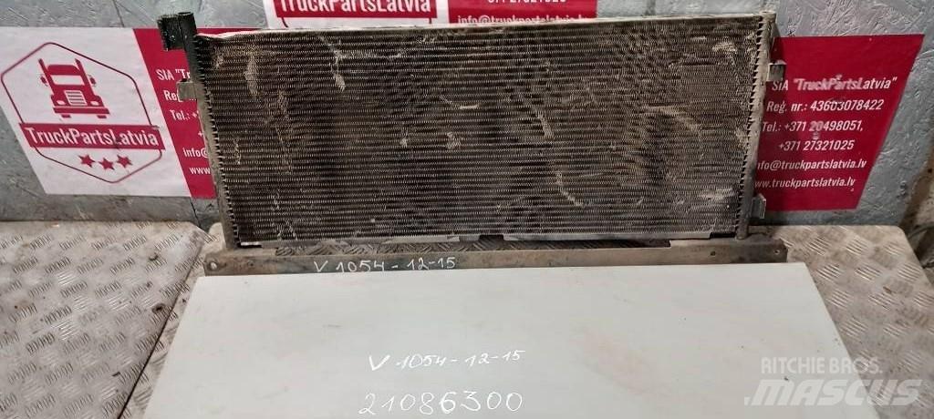 Volvo FH 12.     21086300 Radiatorji