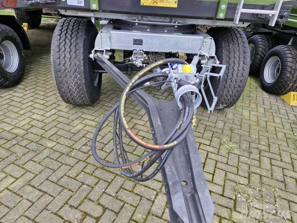 Fliegl DK 160 FOX Prikolica za bale
