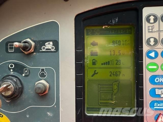 Manitou 160 ATJ Zglobne dvižne ploščadi