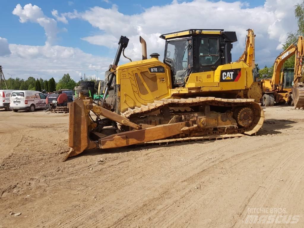 CAT D 7 E LGP Buldožerji goseničarji