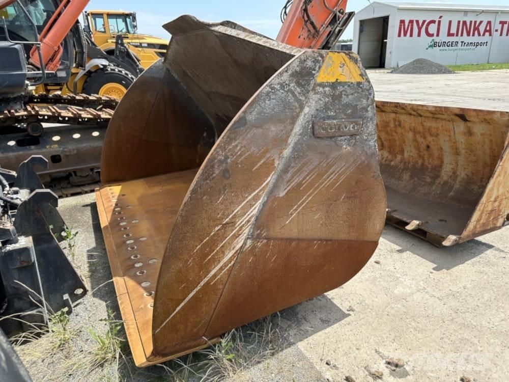Volvo L150H Kolesni nakladalci