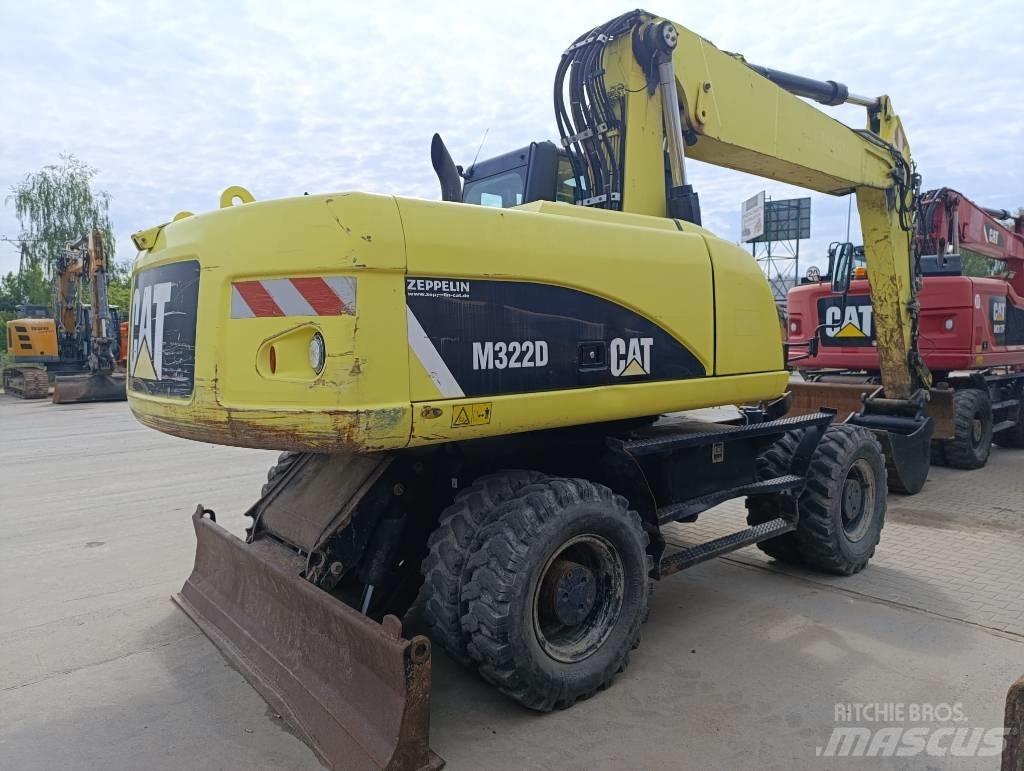 CAT M 322 D Bagri na kolesih