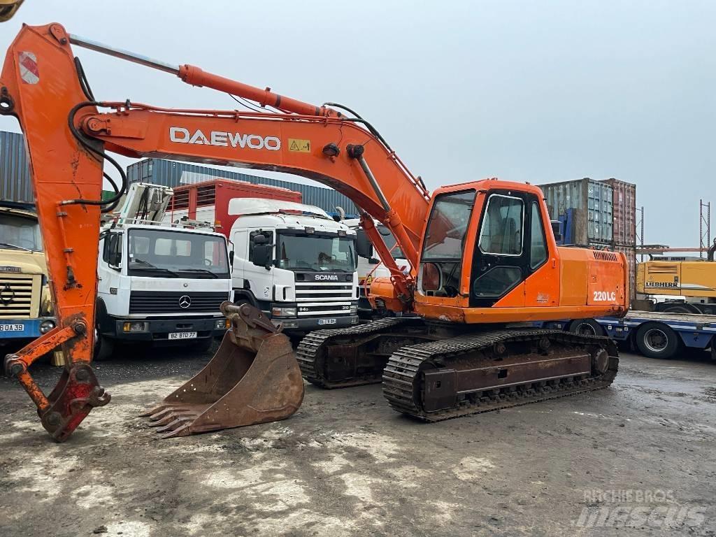 Daewoo Solar 220 LC Bagri goseničarji